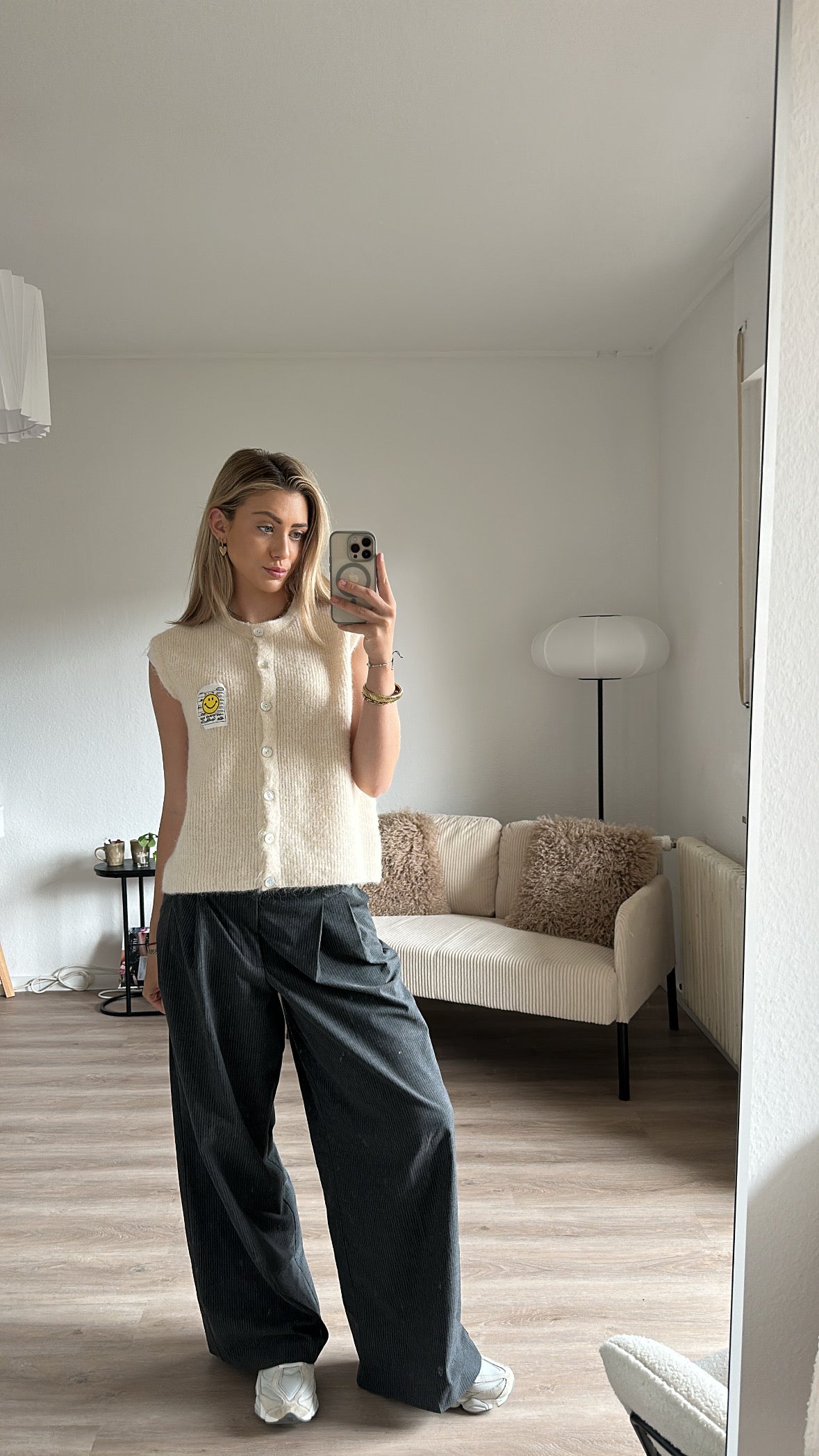 😃-Weste mit Knöpfen