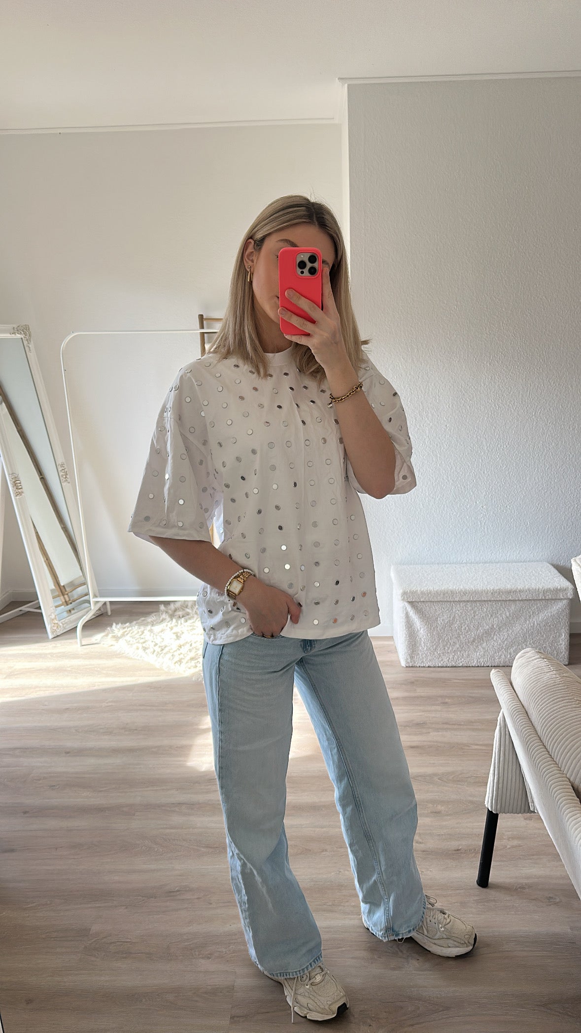 T-Shirt mit Nieten