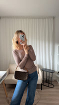 Load image into Gallery viewer, Cashmere Langarmshirt - beige/braun