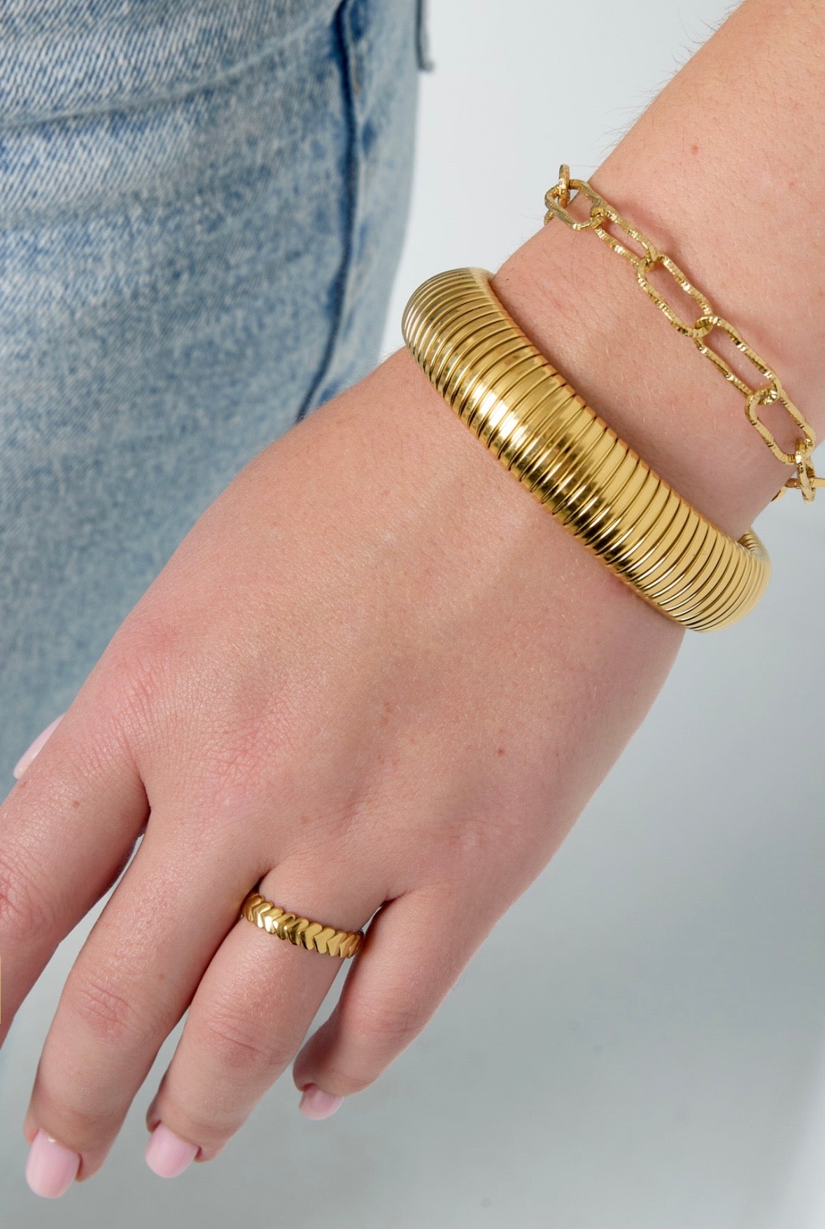 Trendiges Armband dehnbar, medium