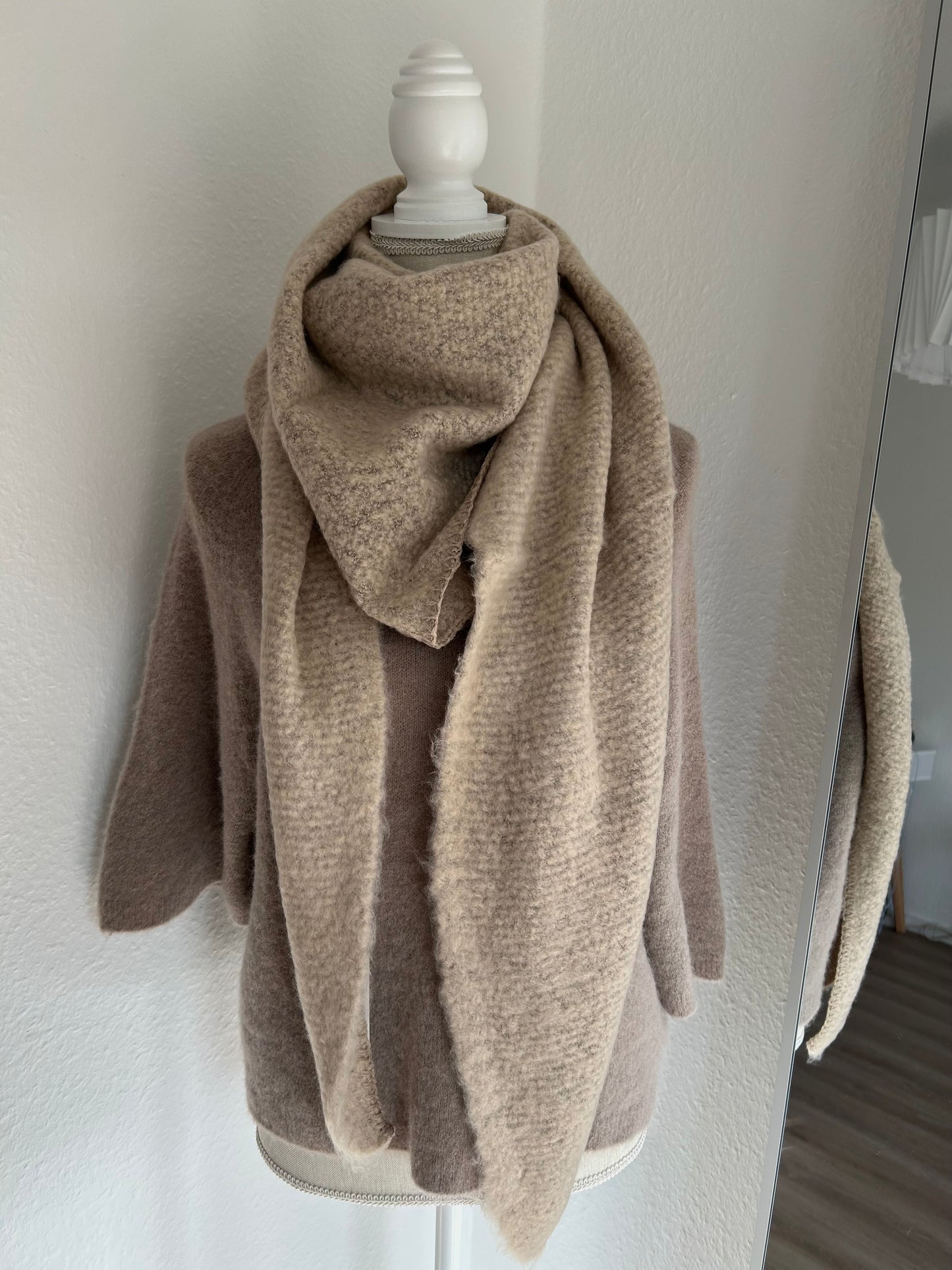 Dreiecksschal-BEIGE/SAND