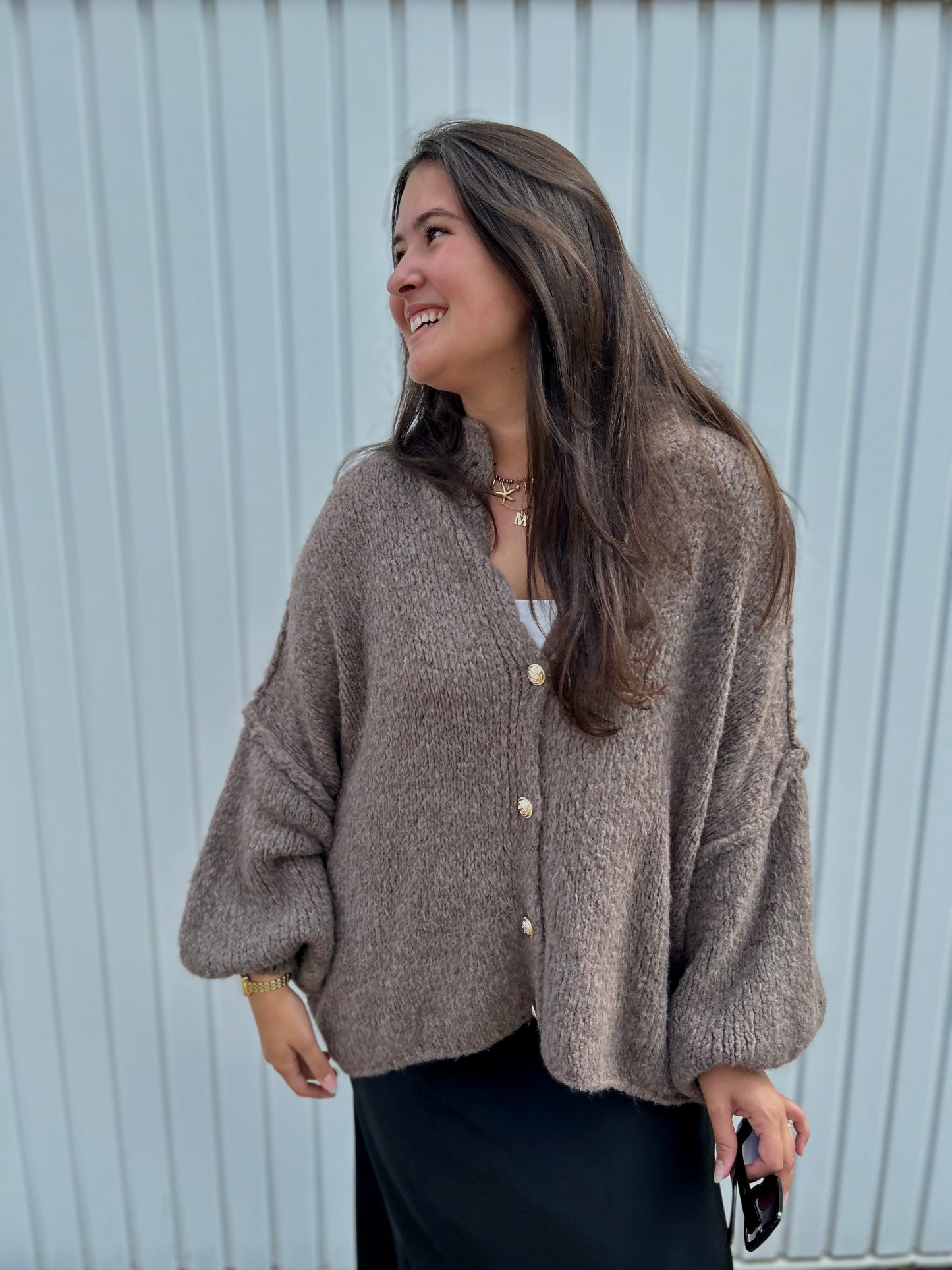BESTSELLER !! Strickjacke mit goldenen Manschettenknöpfen