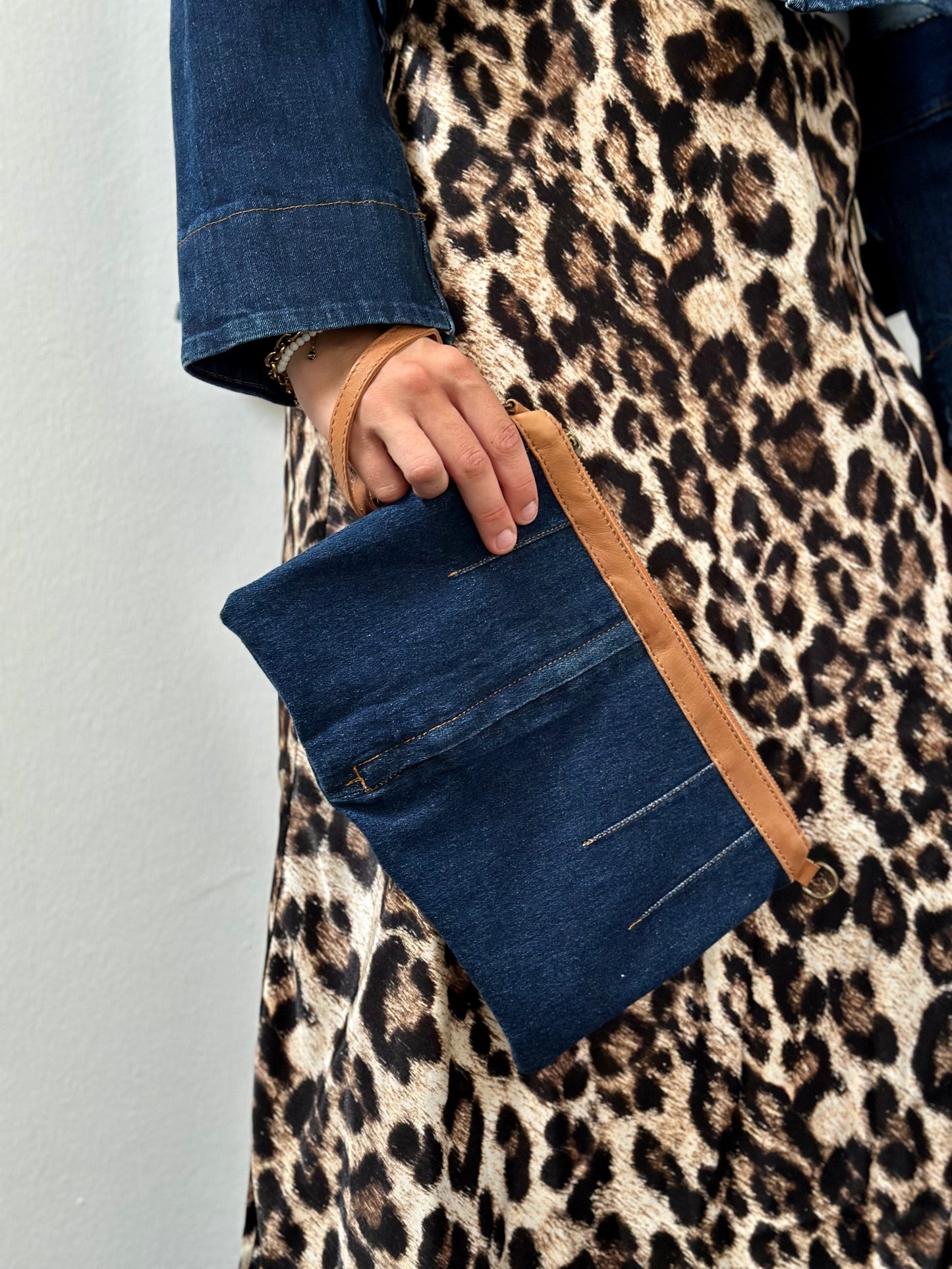 Denim-Clutch