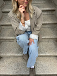Bild in Galerie-Betrachter laden, Oversize Blazer mit Nadelstreifen