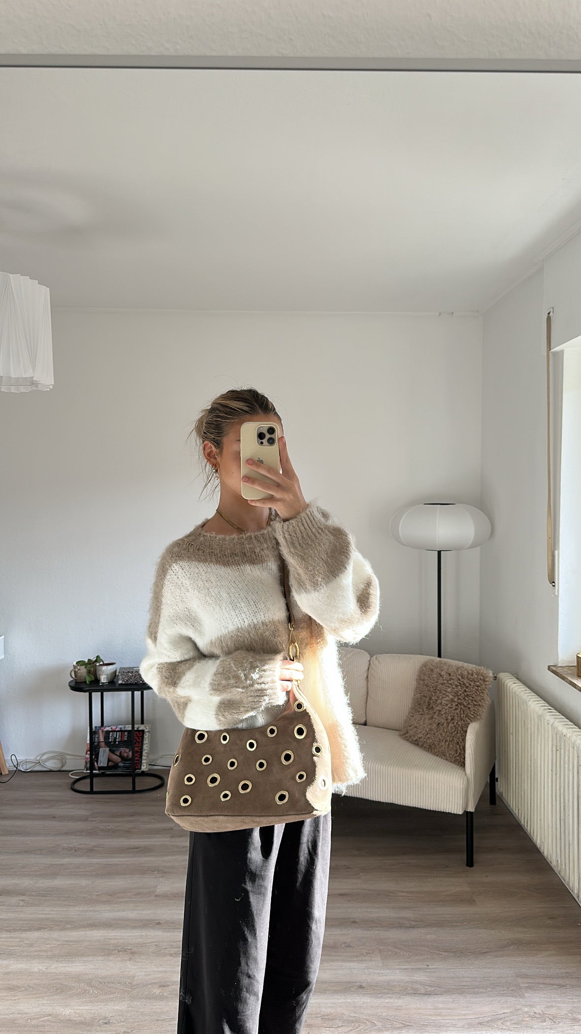 Wildleder Tasche mit Ösen