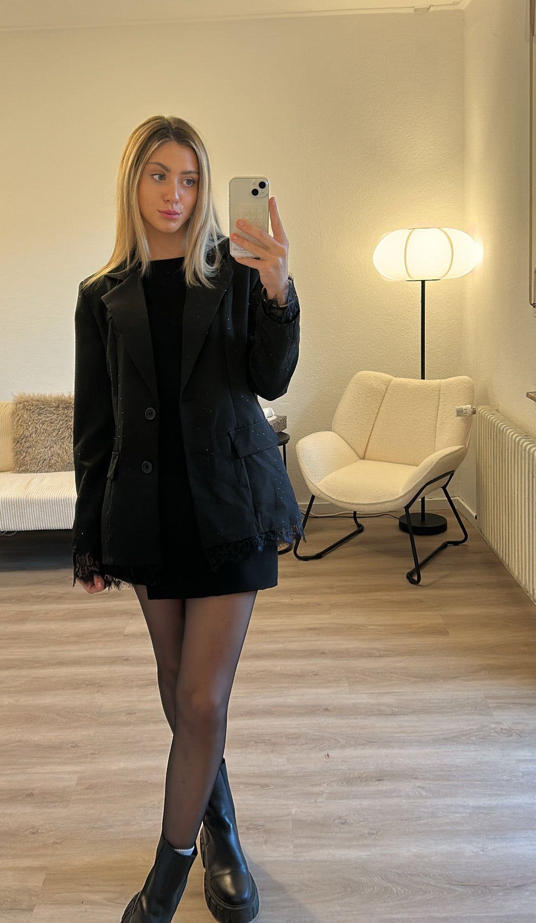 Blazer mit Spitze und Strass