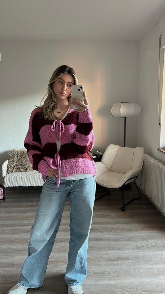 Strickjacke mit Schleifen- gestreift