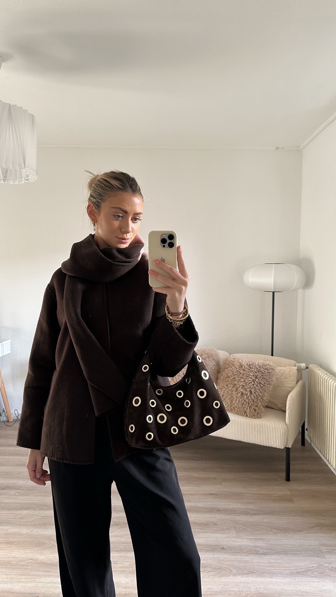 Wildleder Tasche mit Ösen