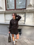 Load image into Gallery viewer, Strickjacke
