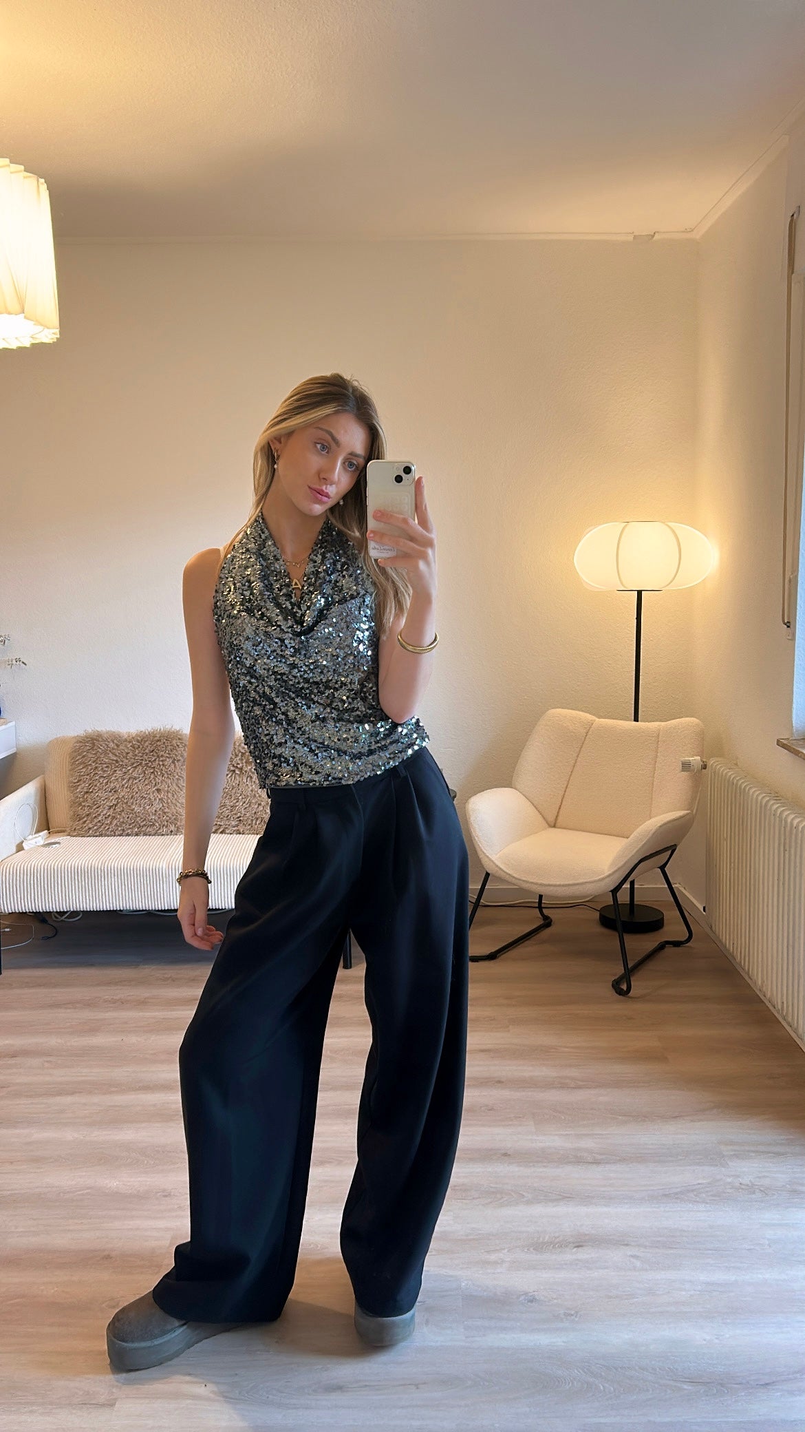 Neckholder-Top mit Pailletten