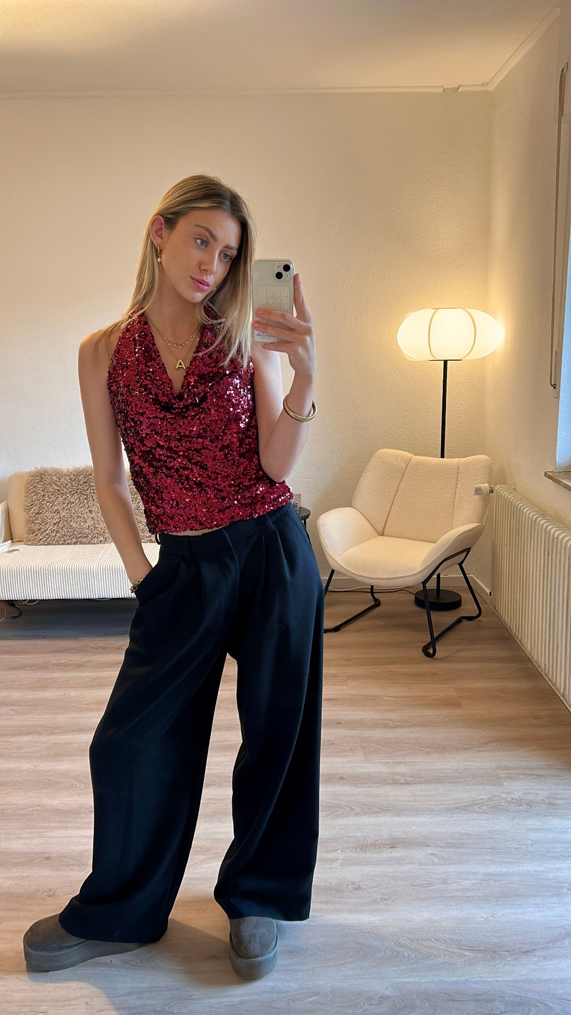 Neckholder-Top mit Pailletten