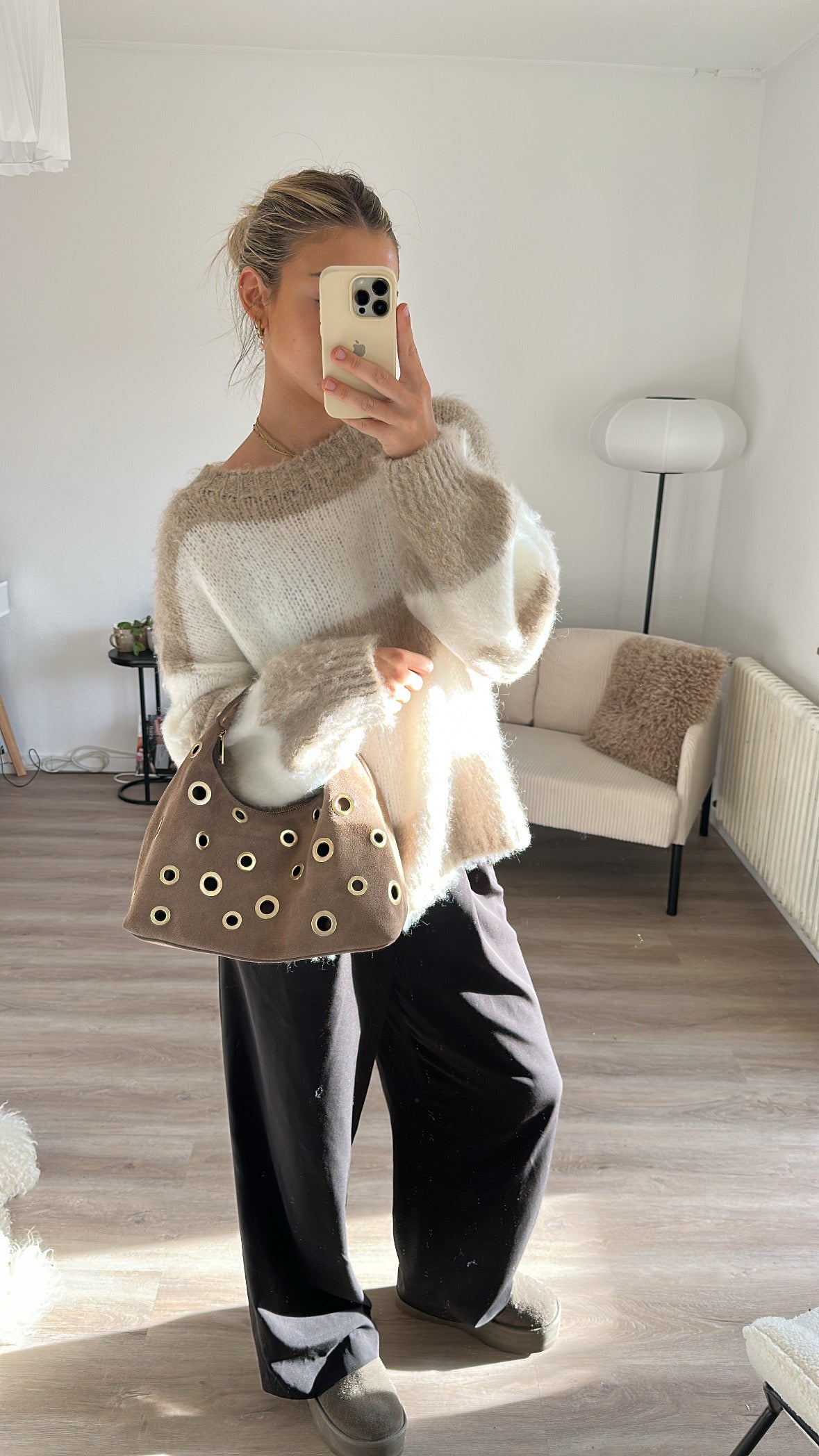 Wildleder Tasche mit Ösen