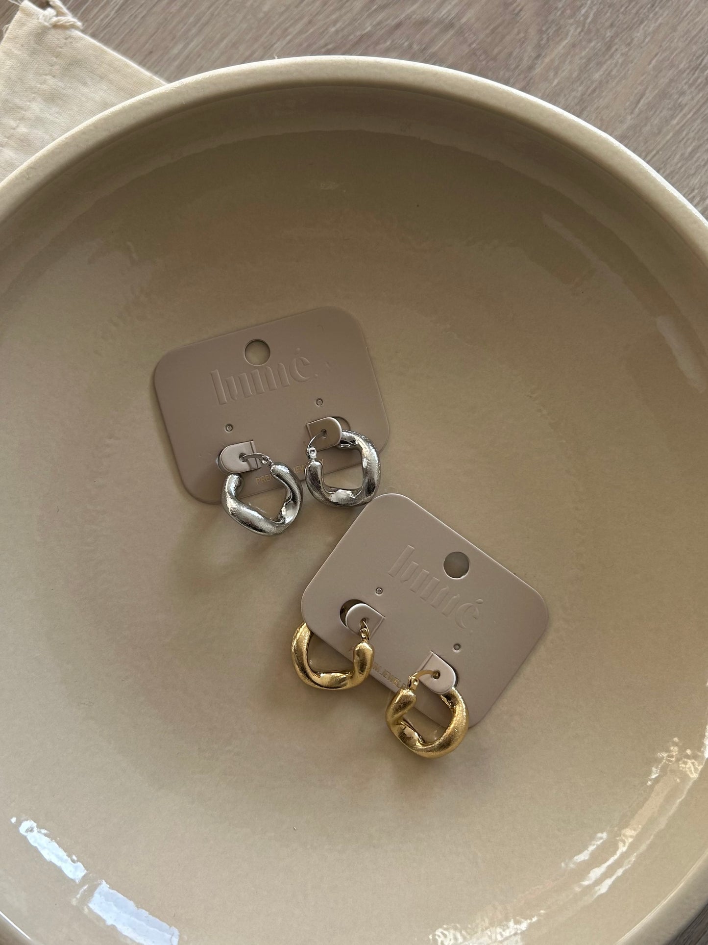 Creolen unregelmäßige Form casual