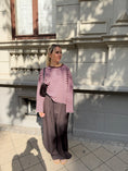 Load image into Gallery viewer, Gestreiftes Langarmshirt
