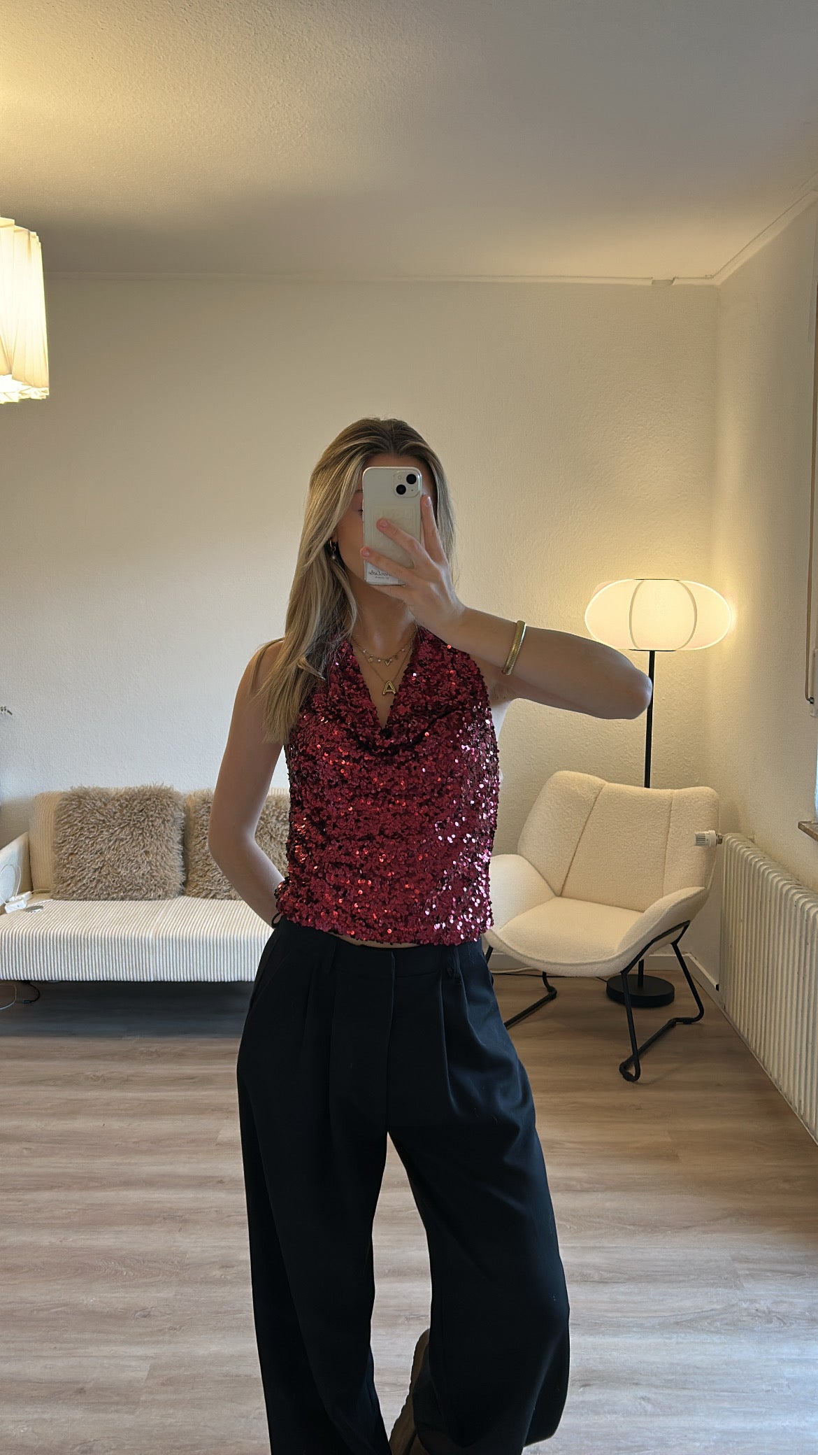 Neckholder-Top mit Pailletten