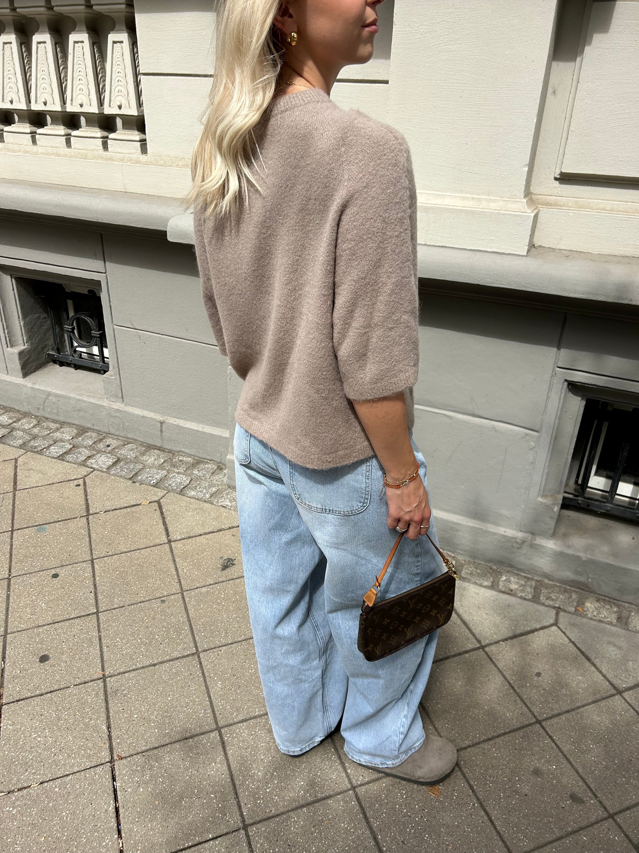 Kurzarmpullover