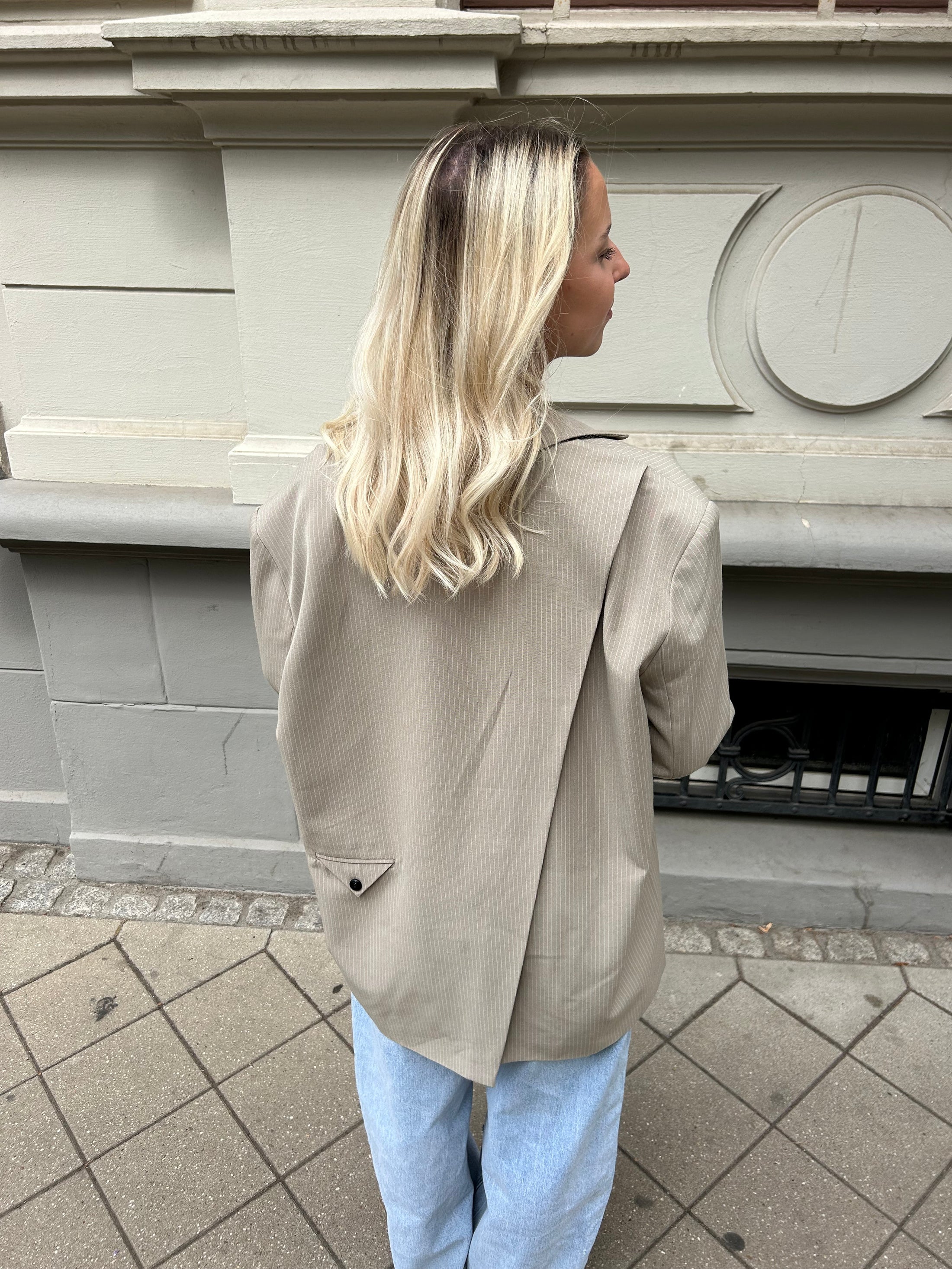 Oversize Blazer mit Nadelstreifen