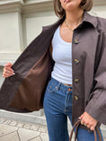 Bild in Galerie-Betrachter laden, Trenchcoat mit Fledermausärmeln
